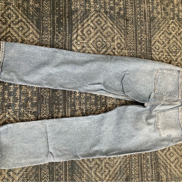 Agolde Light Wash Straight-Leg Jeans - Picture 5 of 8